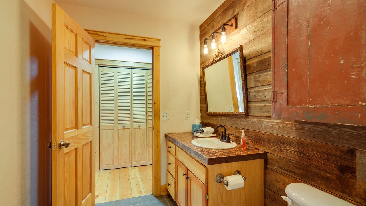 Photo of Bathroom in Pagosa Springs