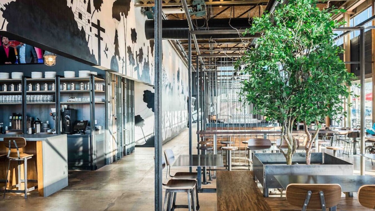 Photo of Others in Aurora