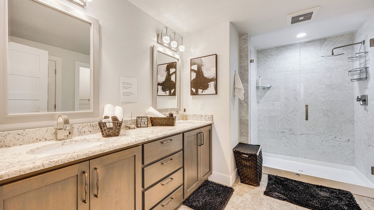 Photo of Bathroom in Monument