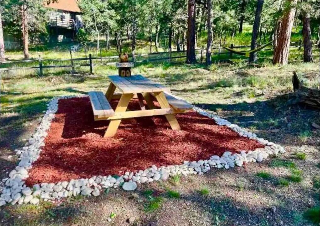 Photo of Outdoor in Bailey