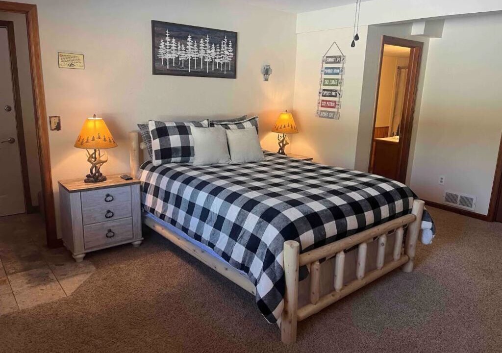 Photo of Bedroom in Bailey