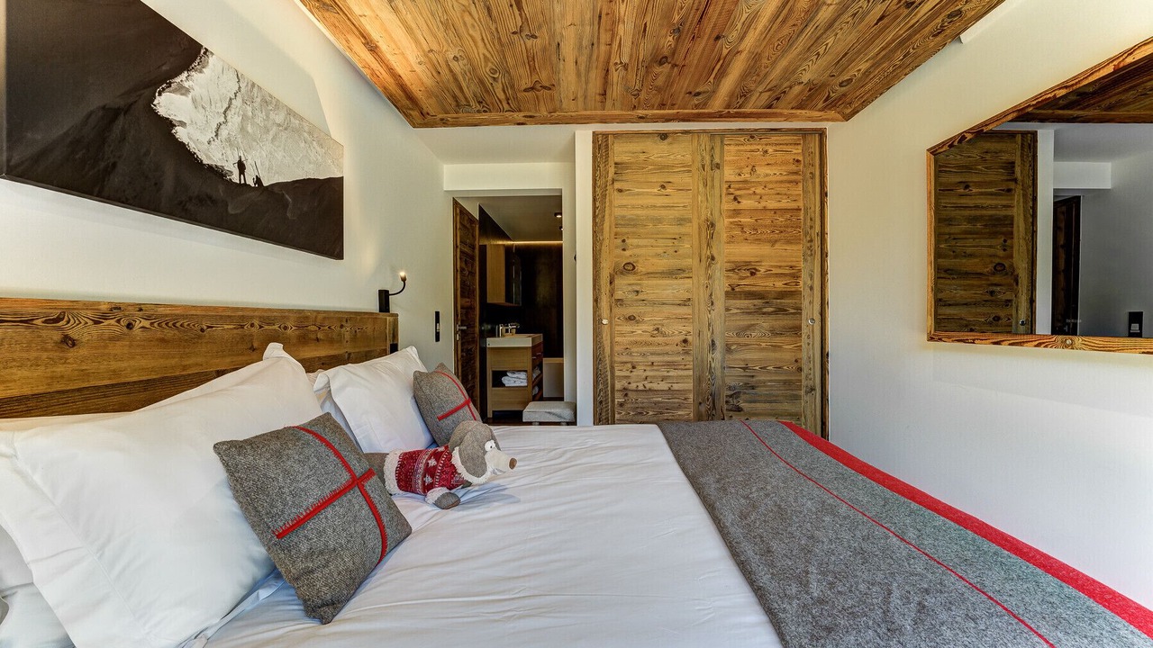 Photo of Bedroom in Les Tines