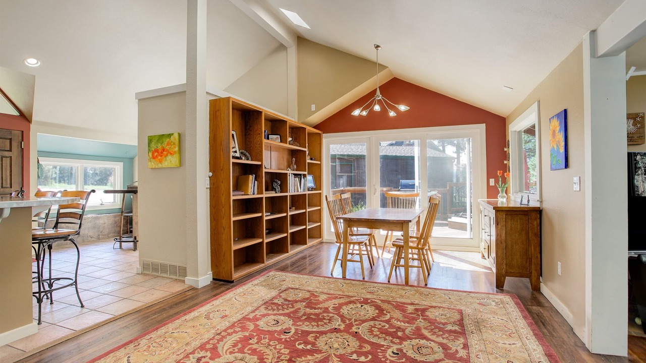 Photo of Livingroom in Mount Vernon