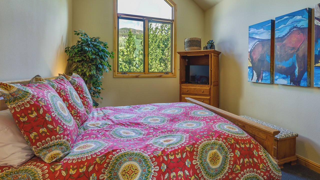 Photo of Bedroom in Mountain House