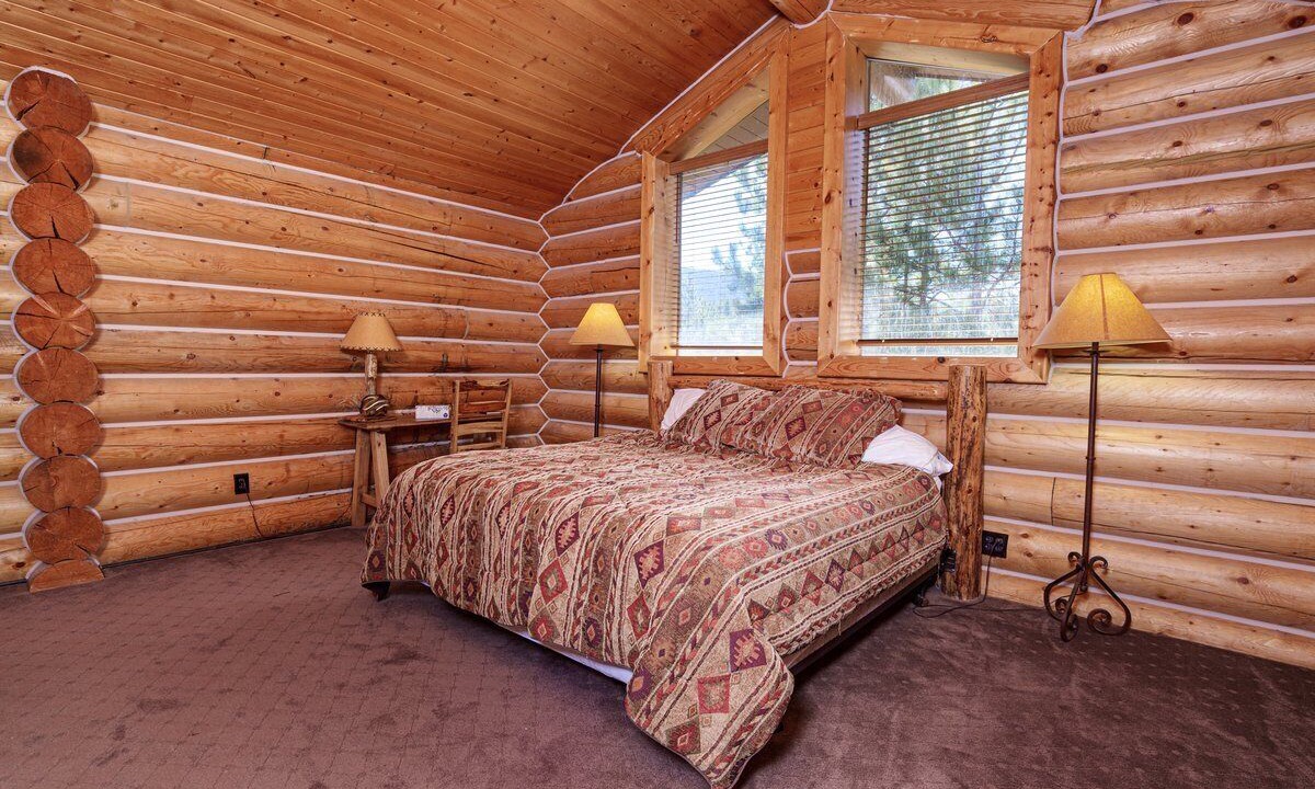 Photo of Bedroom in Lake George