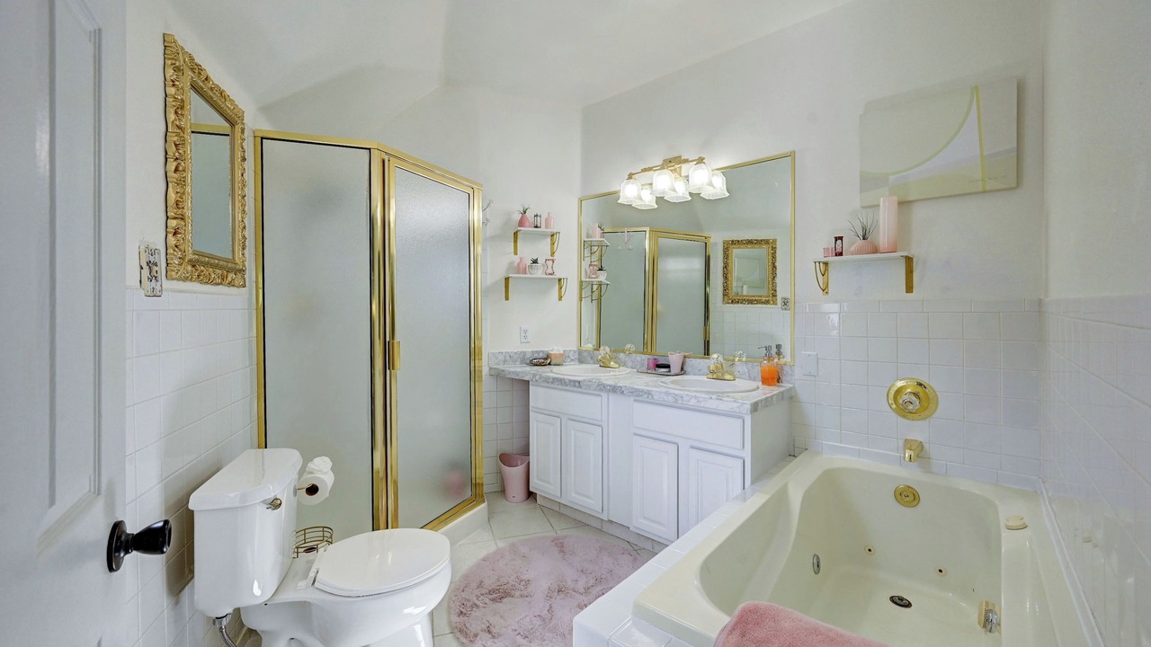 Photo of Bathroom in San Rafael