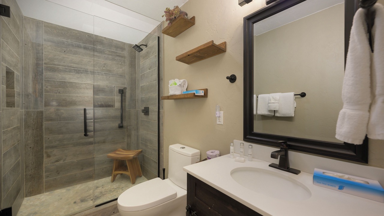 Photo of Bathroom in Fraser
