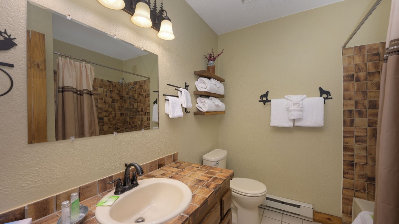 Photo of Bathroom in Fraser