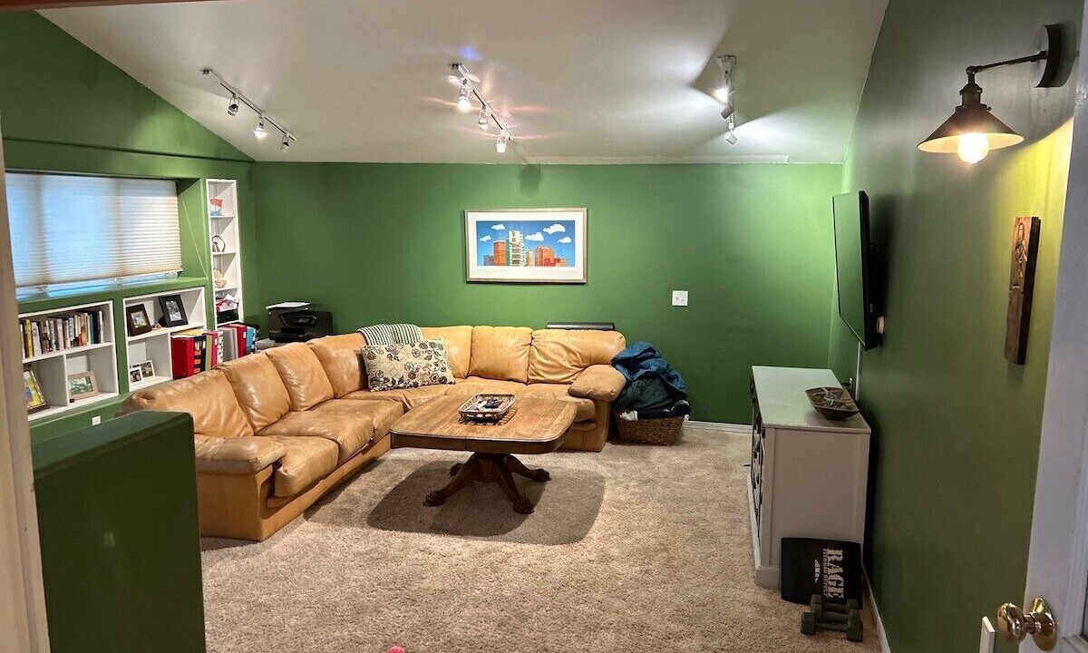 Photo of Livingroom in Peregrine