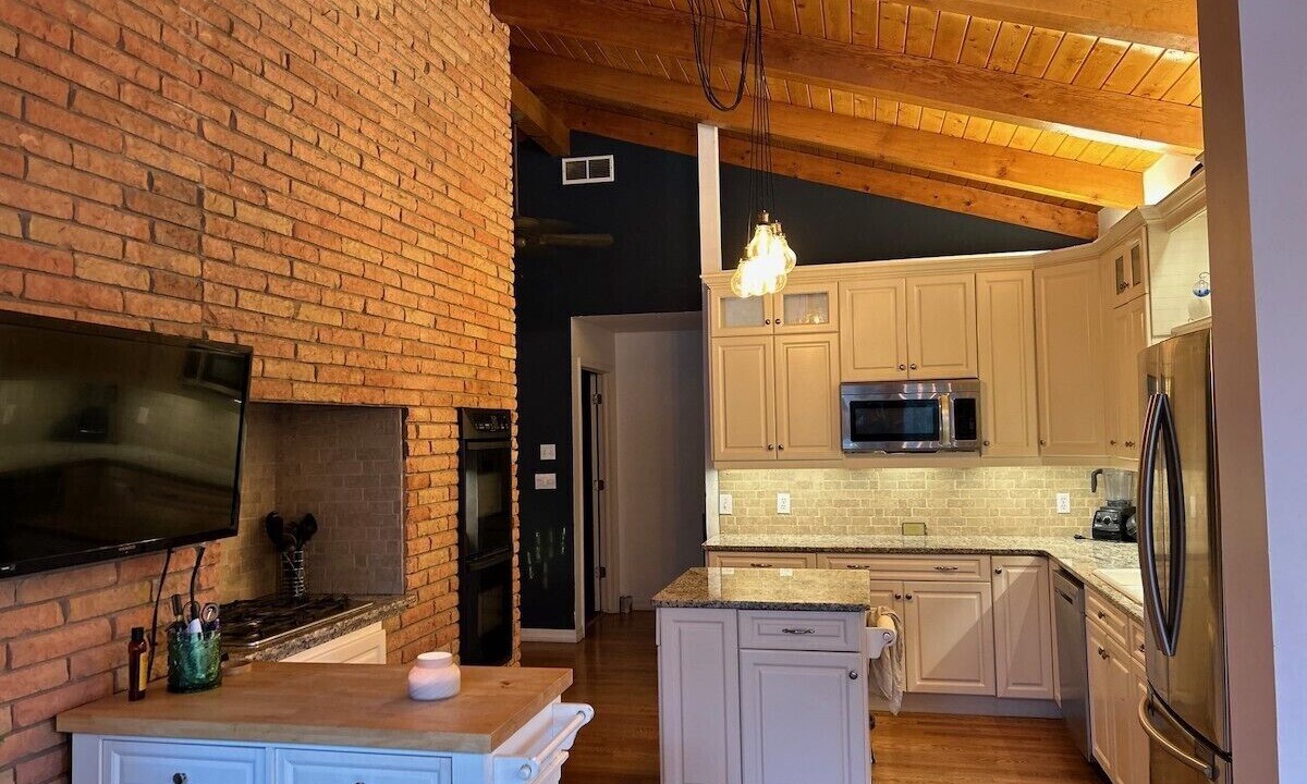Photo of Kitchen in Peregrine