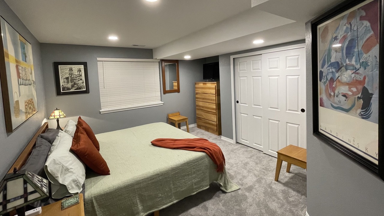 Photo of Bedroom in Gleneagle