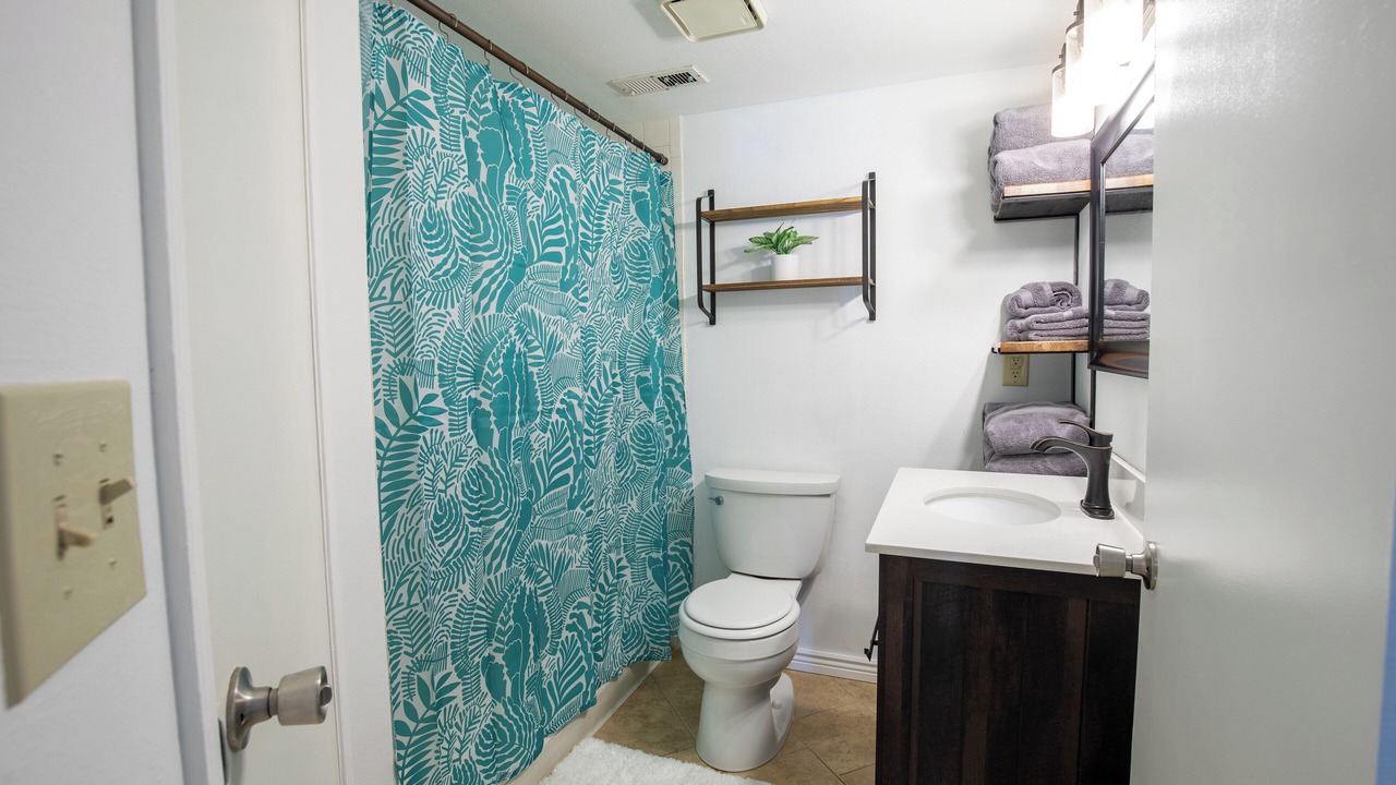 Photo of Bathroom in Foothills