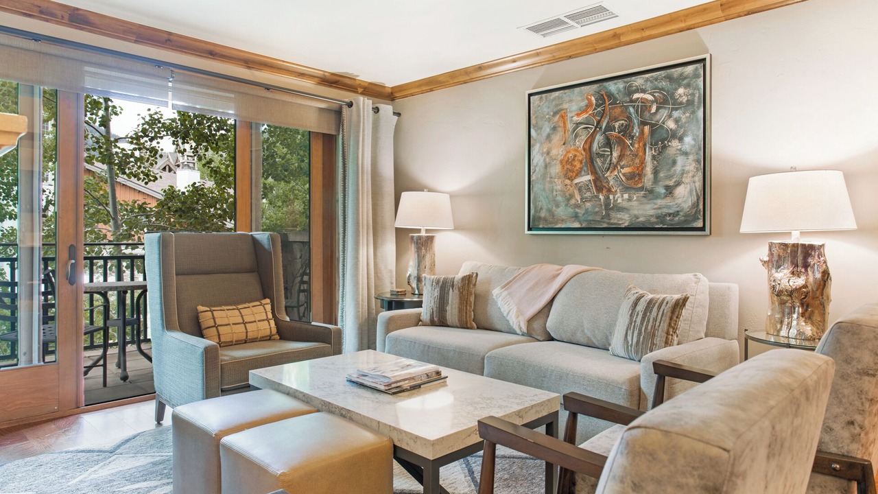 Photo of Livingroom in Vail
