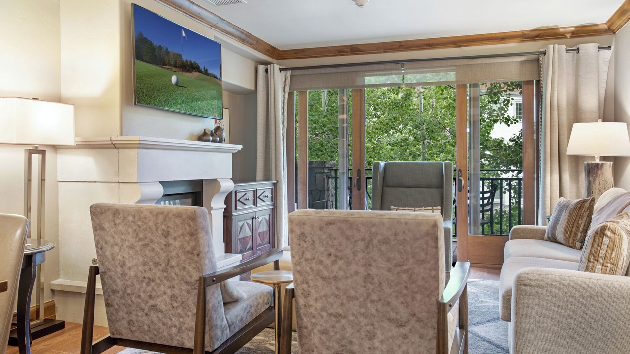Photo of Livingroom in Vail