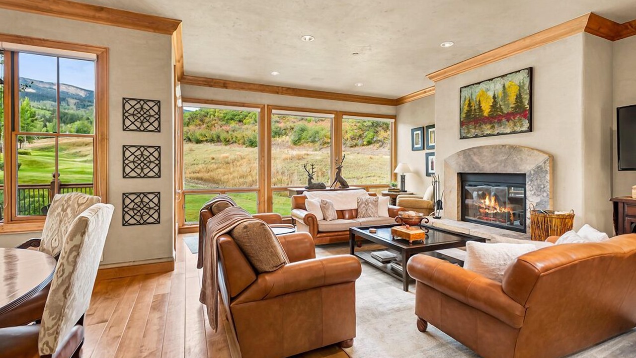 Photo of Livingroom in Snowmass Village