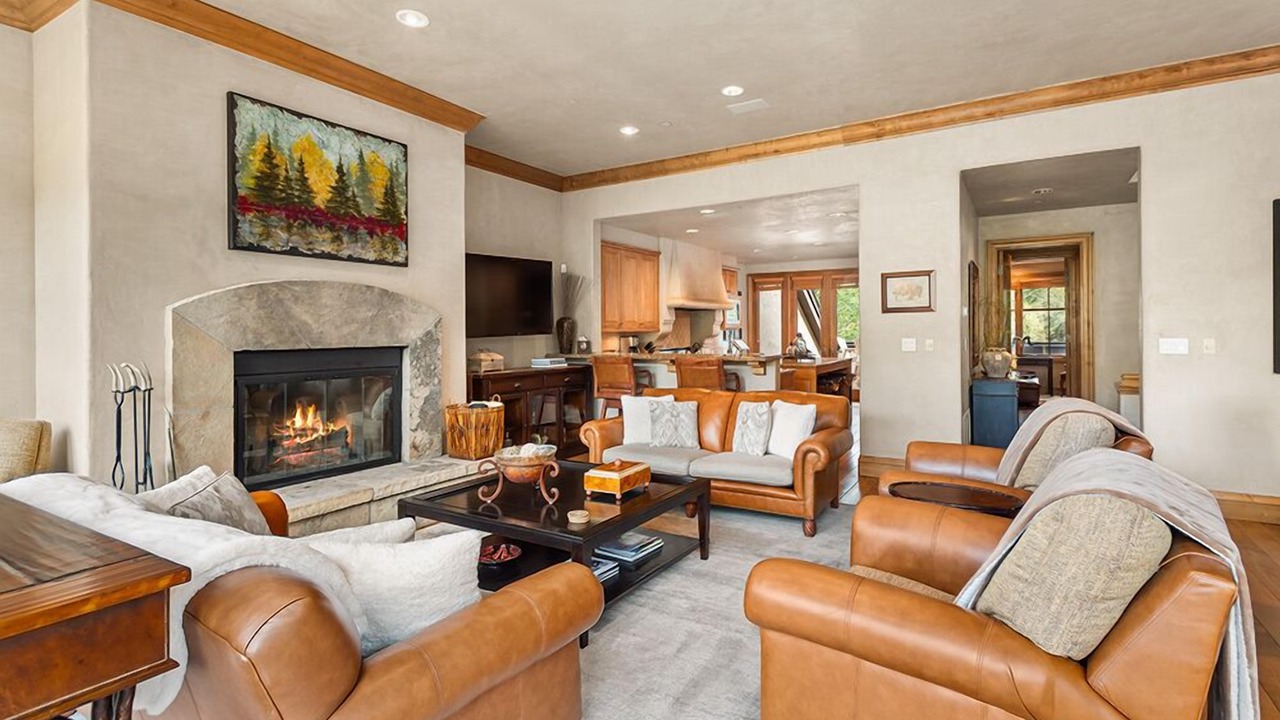 Photo of Livingroom in Snowmass Village