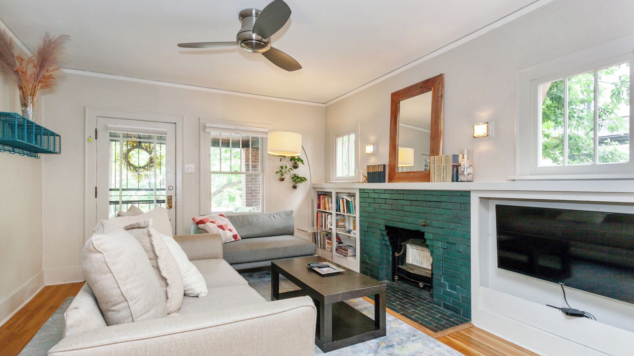 Photo of Bedroom in Congress Park