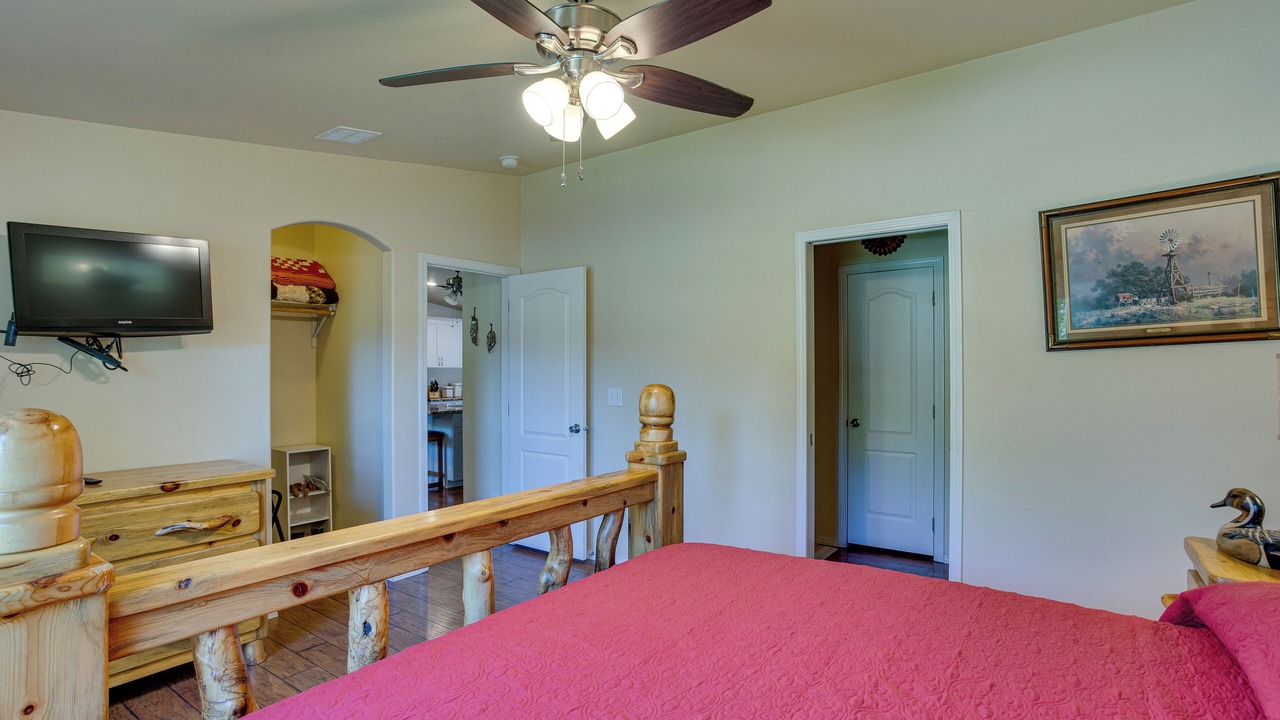 Photo of Bedroom in Ridgway