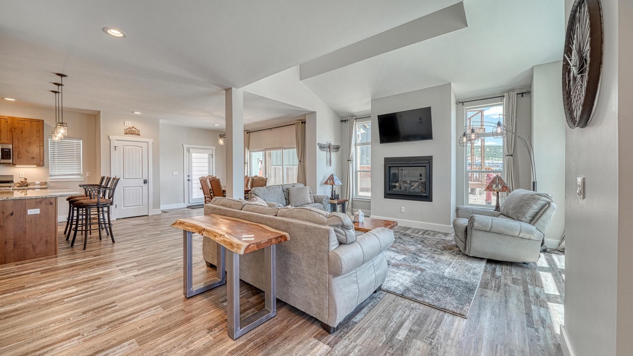 Photo of Livingroom in Leadville