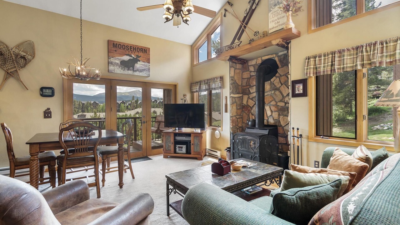 Photo of Livingroom in Four O'Clock