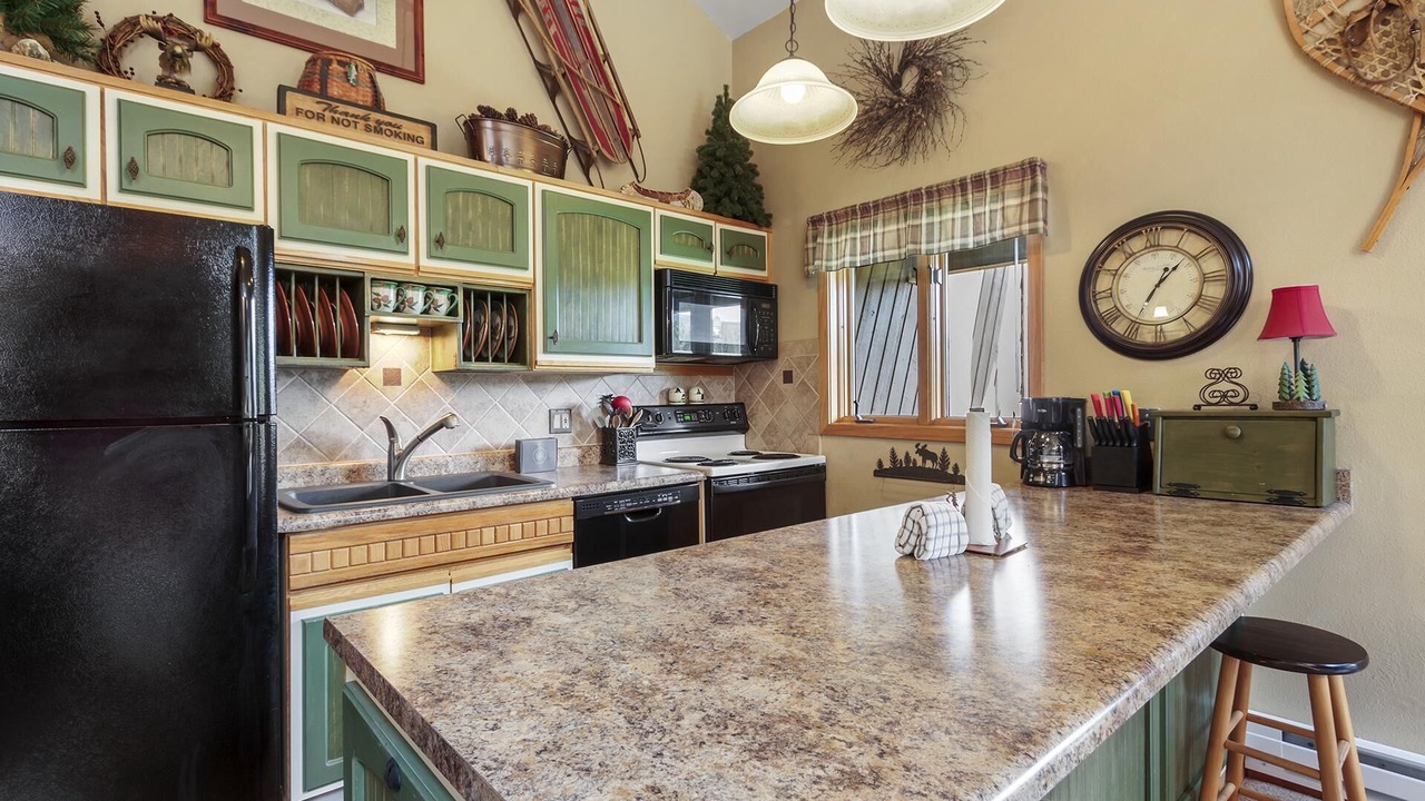 Photo of Kitchen in Four O'Clock