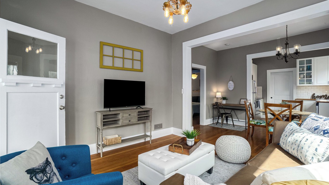 Photo of Livingroom in Castle Rock