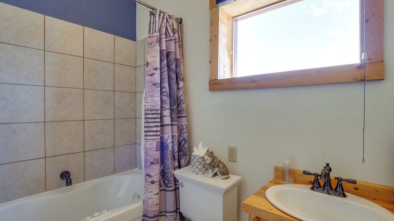 Photo of Bathroom in Alma