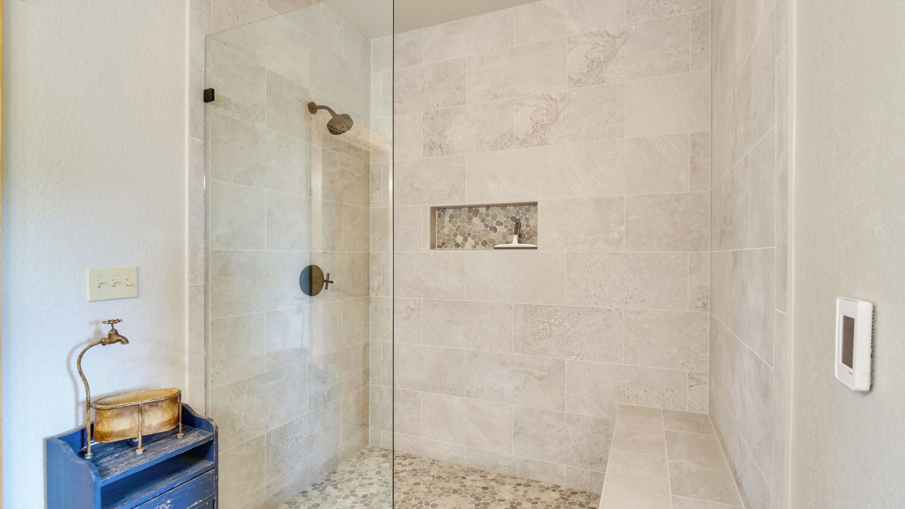 Photo of Bathroom in Alma