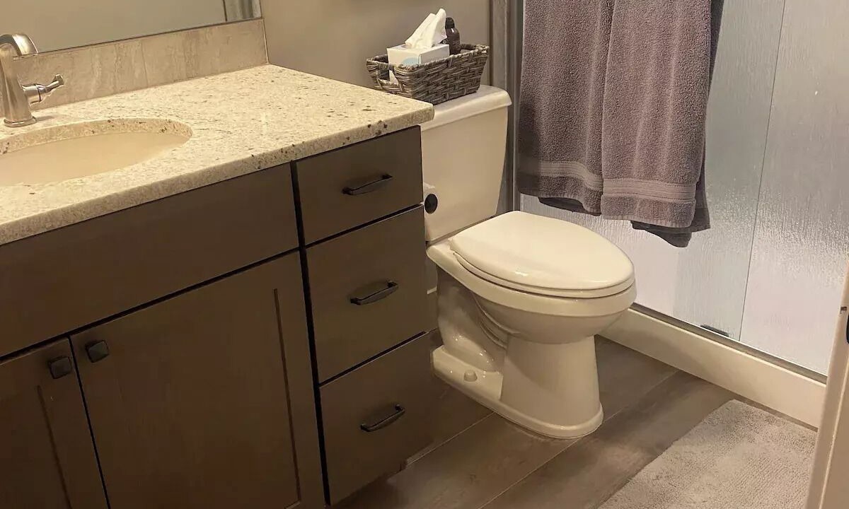 Photo of Bathroom in Monument