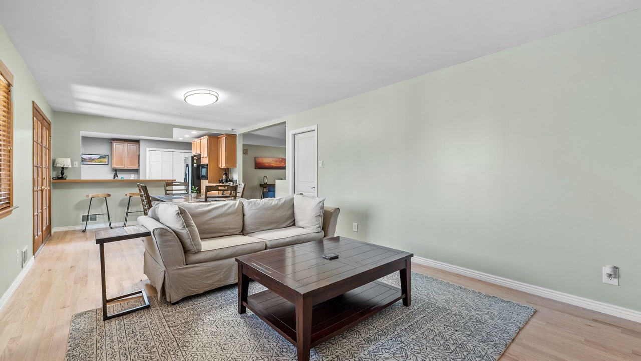 Photo of Livingroom in Bel Aire