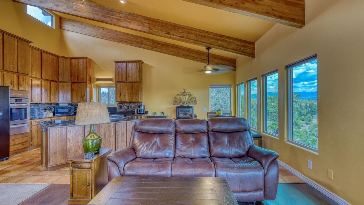 Photo of Livingroom in Pagosa Meadows IV