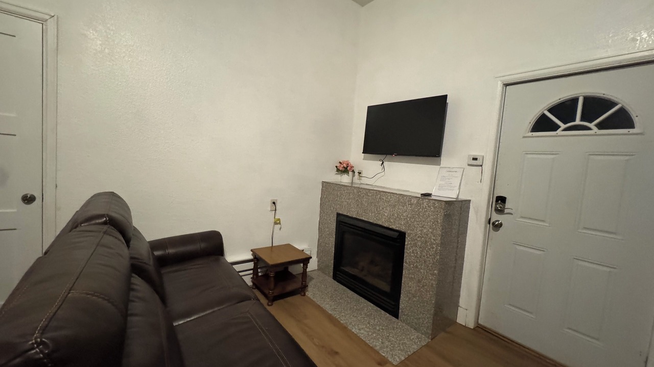 Photo of Livingroom in West Colorado Springs