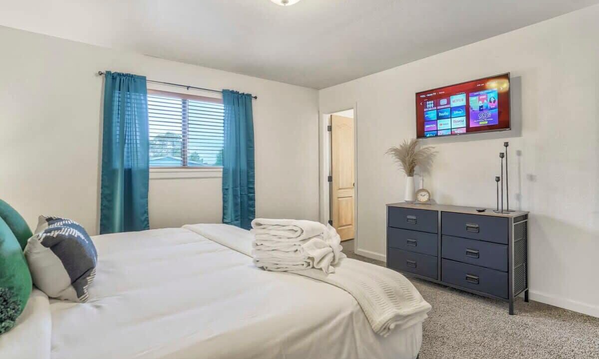 Photo of Bedroom in Colorado Springs