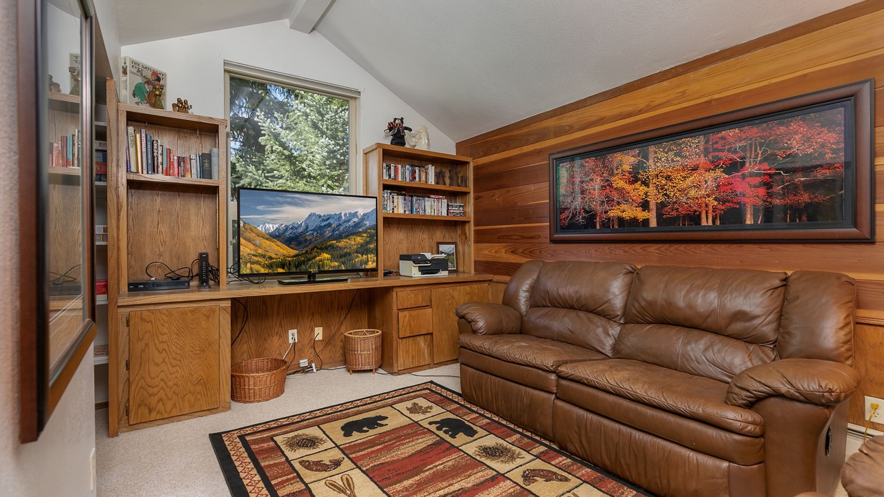 Photo of Livingroom in Warrior's Mark