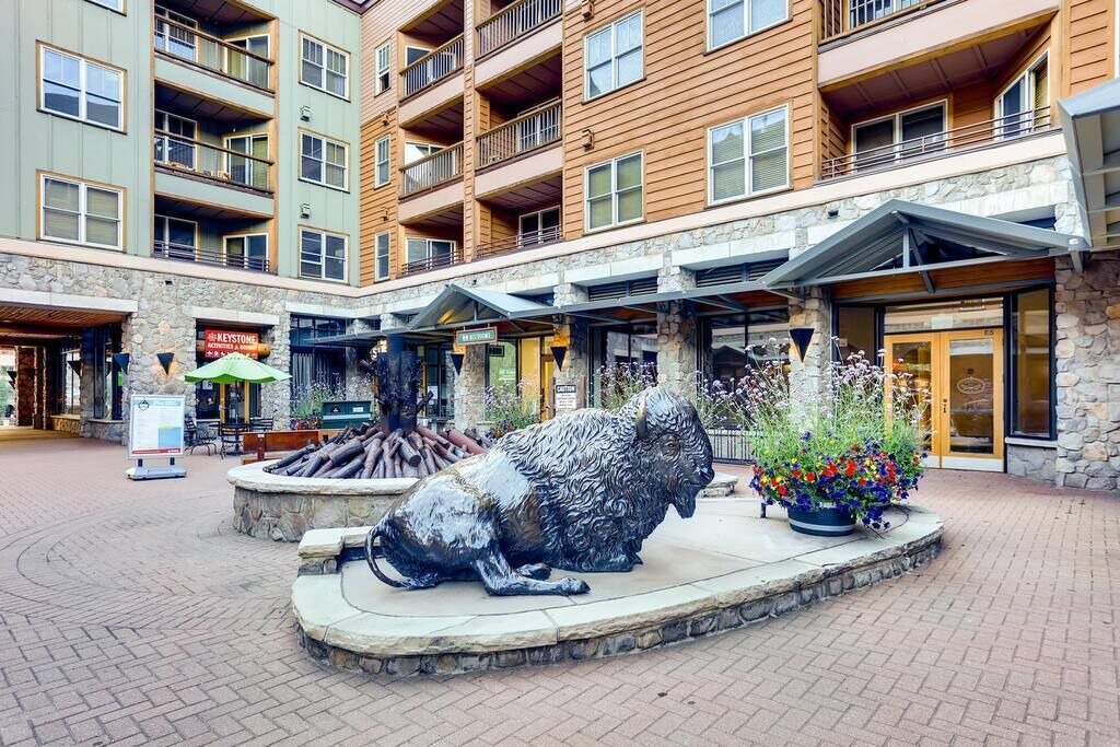 Photo of Outdoor in River Run