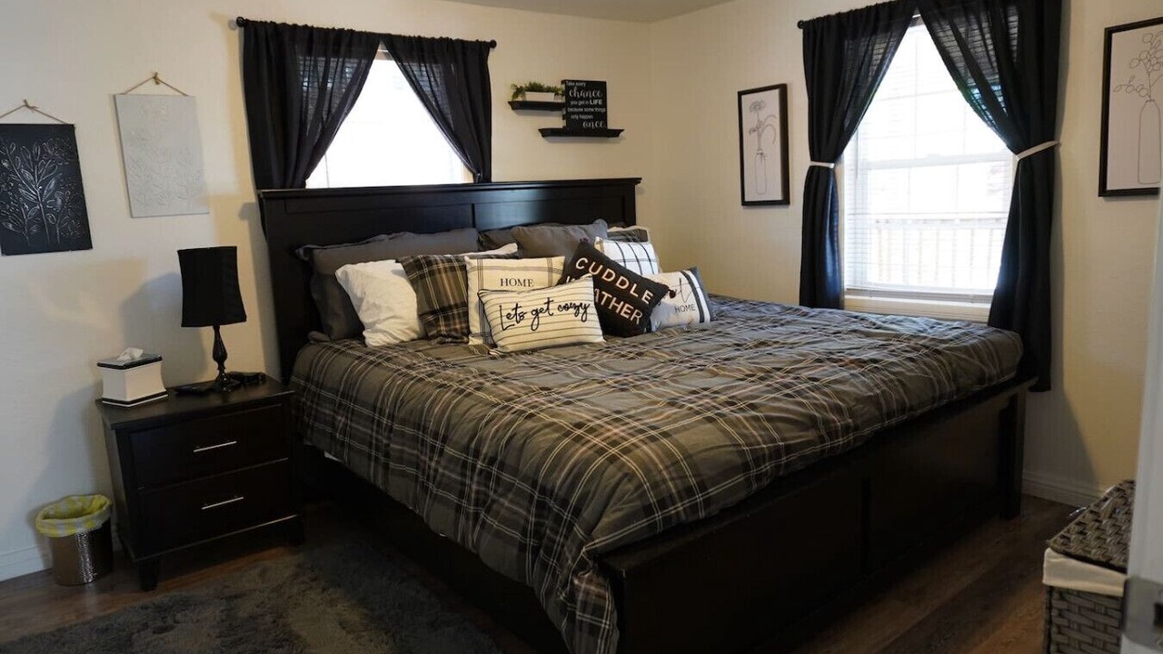 Photo of Bedroom in Berkley
