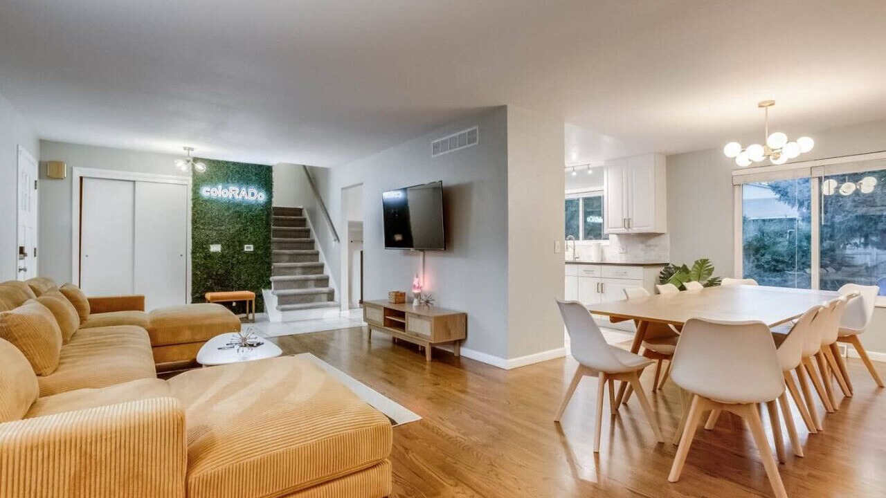 Photo of Livingroom in Arvada