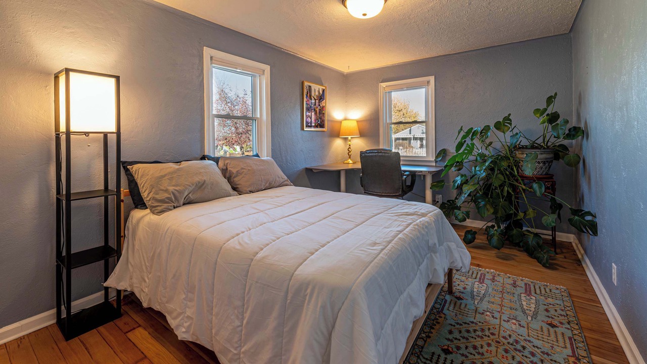 Photo of Bedroom in Berkley
