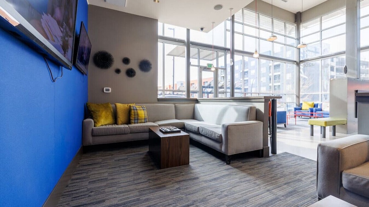 Photo of Livingroom in Five Points