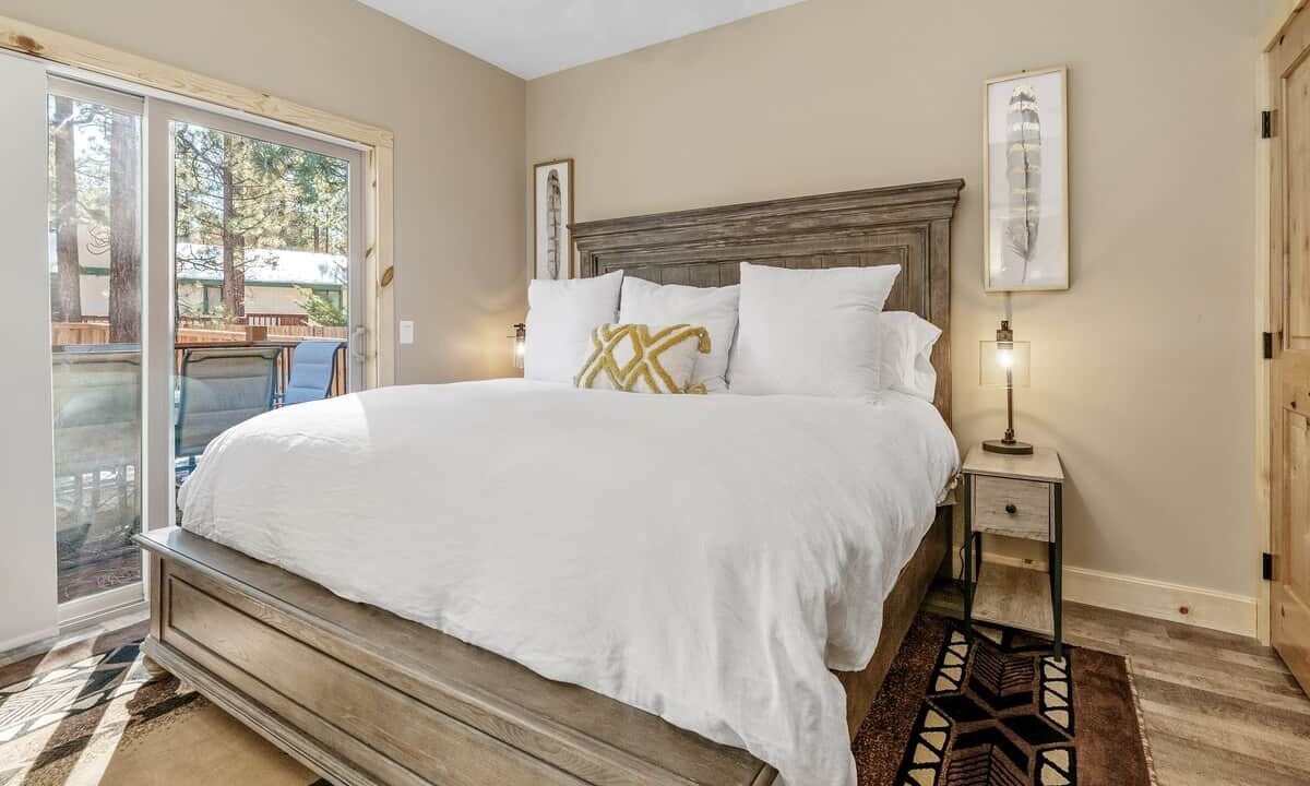 Photo of Bedroom in Big Bear City