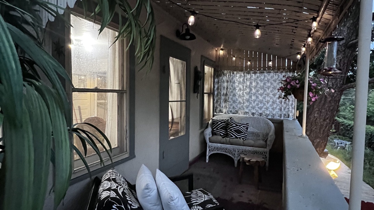 Photo of Patio Balcony in Cheyenne Canyon