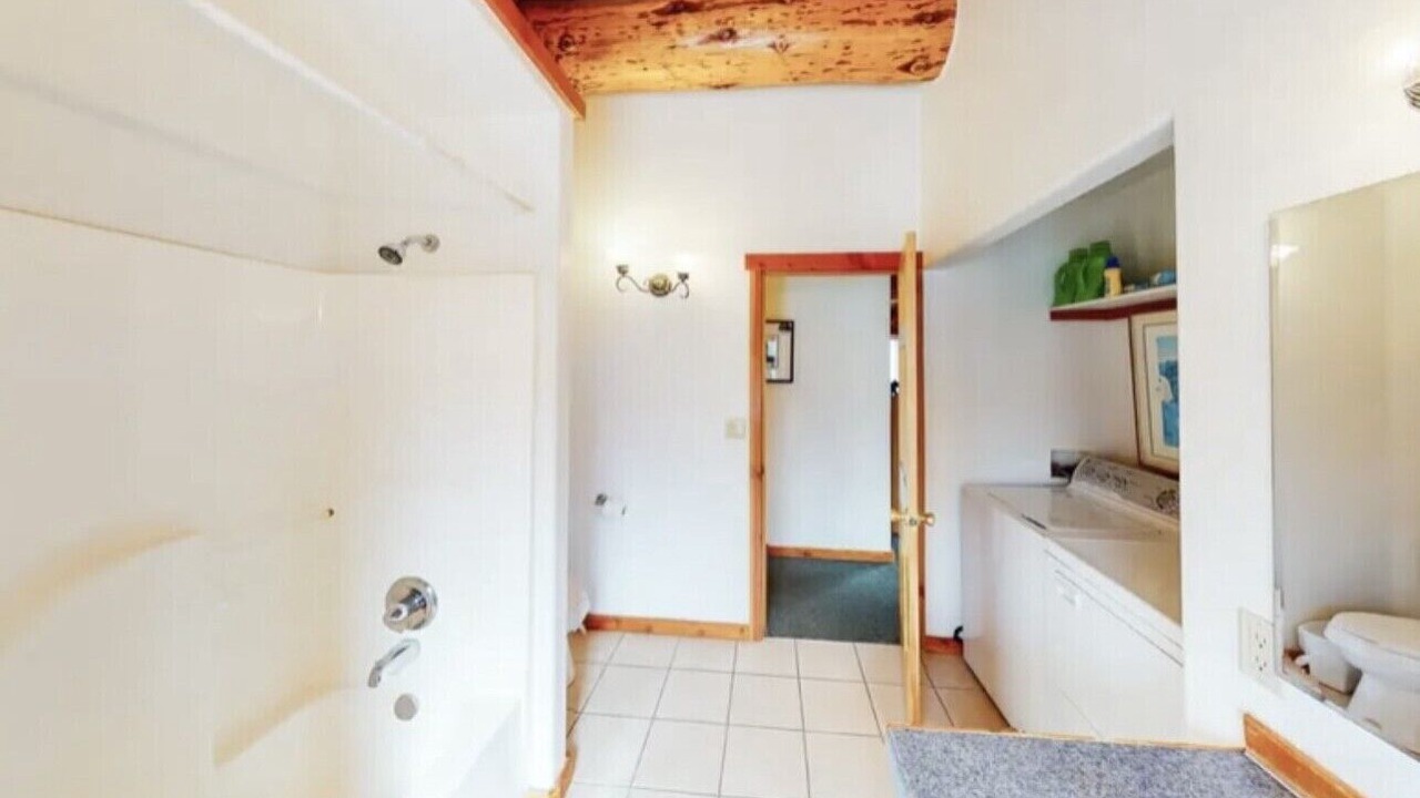 Photo of Bathroom in Wildernest