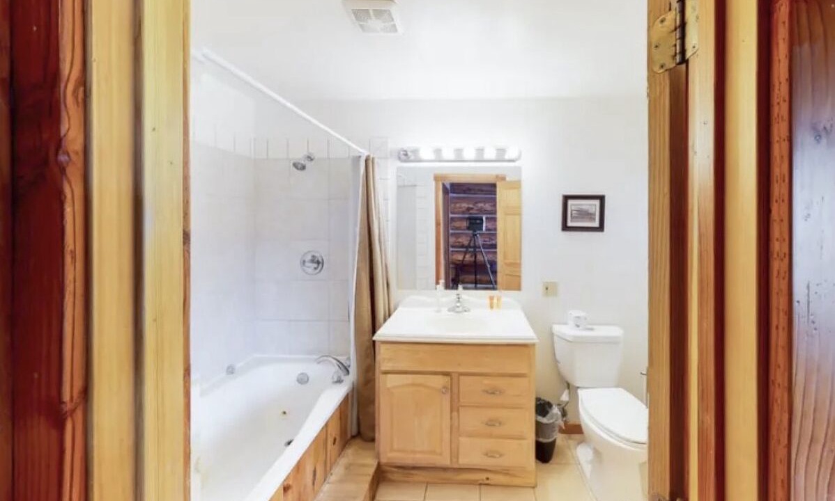 Photo of Bathroom in Wildernest