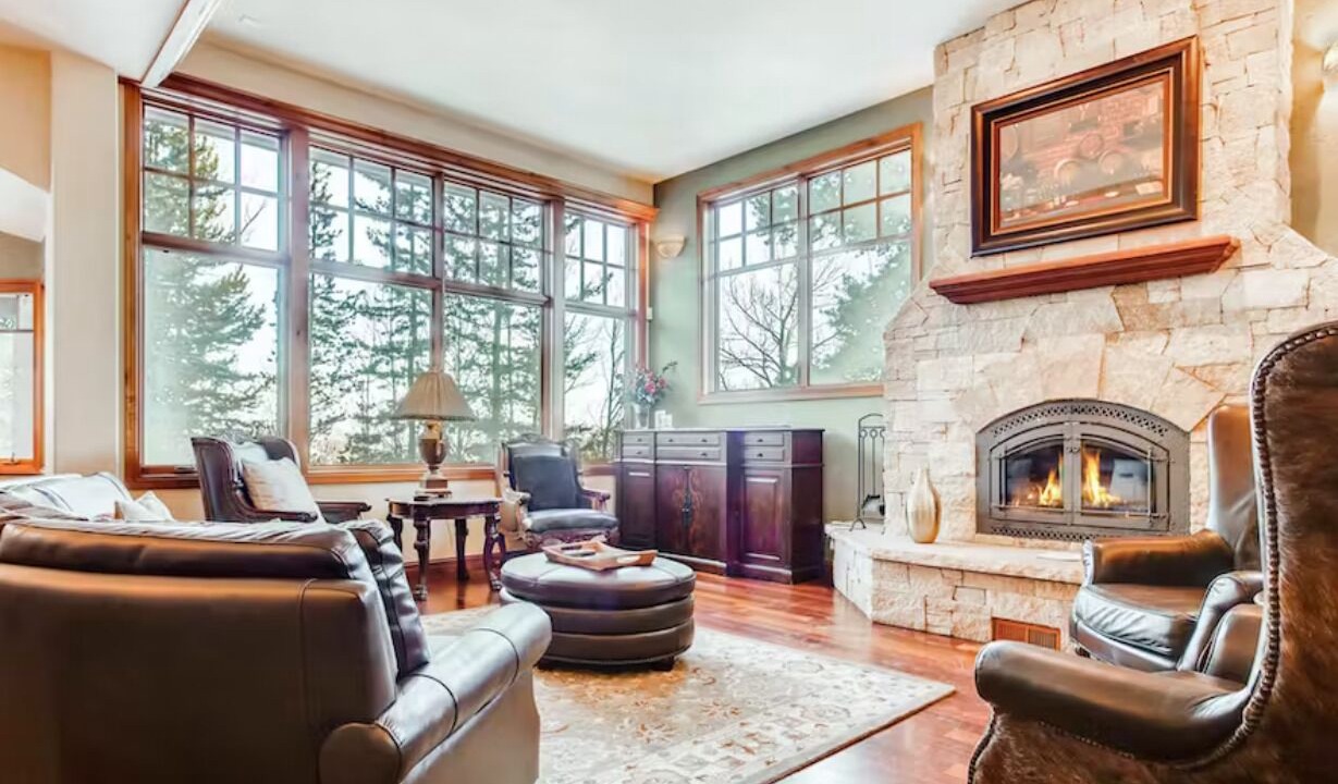 Photo of Livingroom in Keystone