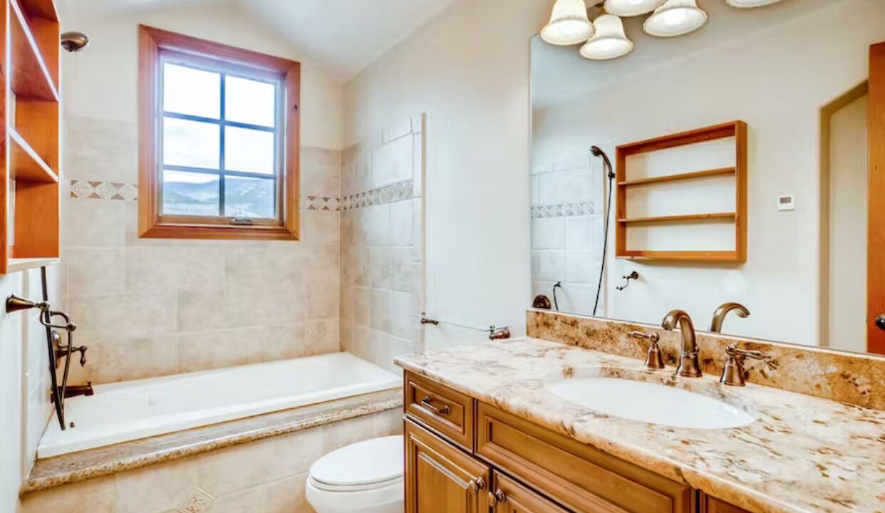 Photo of Bathroom in Keystone