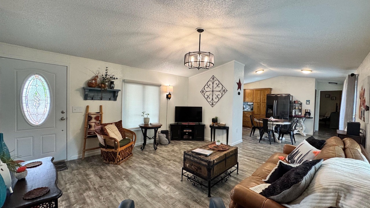 Photo of Livingroom in Dalhart