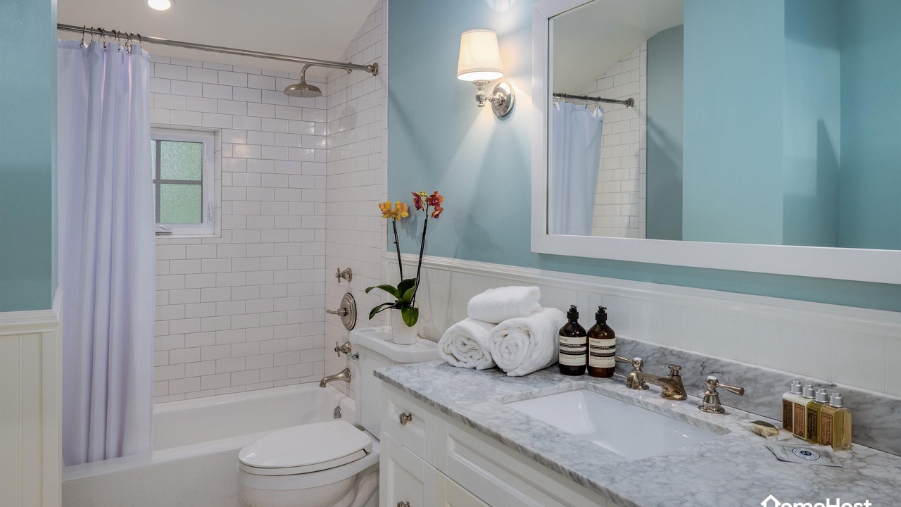 Photo of Bathroom in Lower Arapahoe