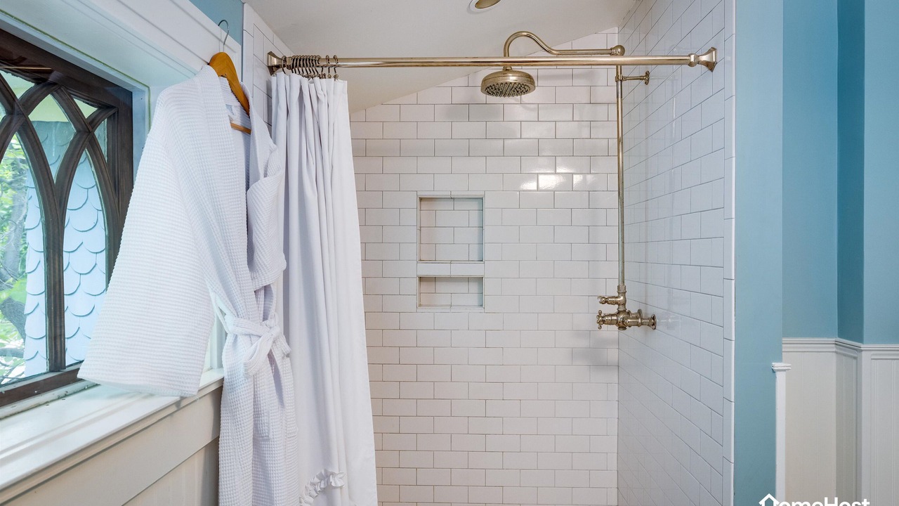 Photo of Bathroom in Lower Arapahoe