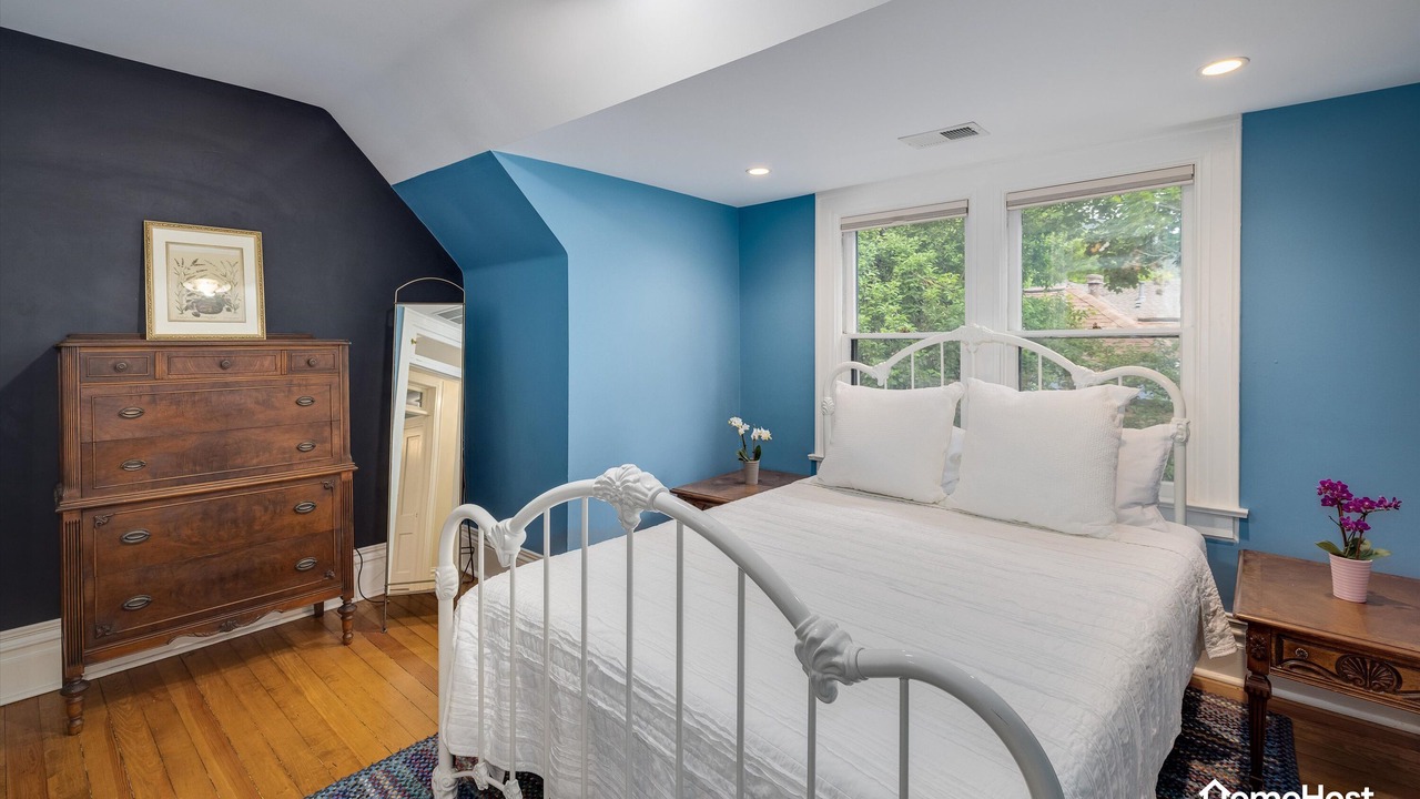 Photo of Bedroom in Lower Arapahoe