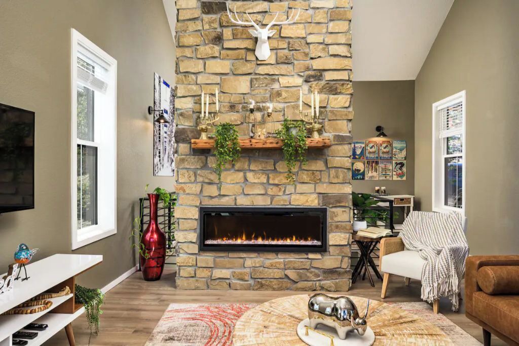 Photo of Livingroom in Bailey